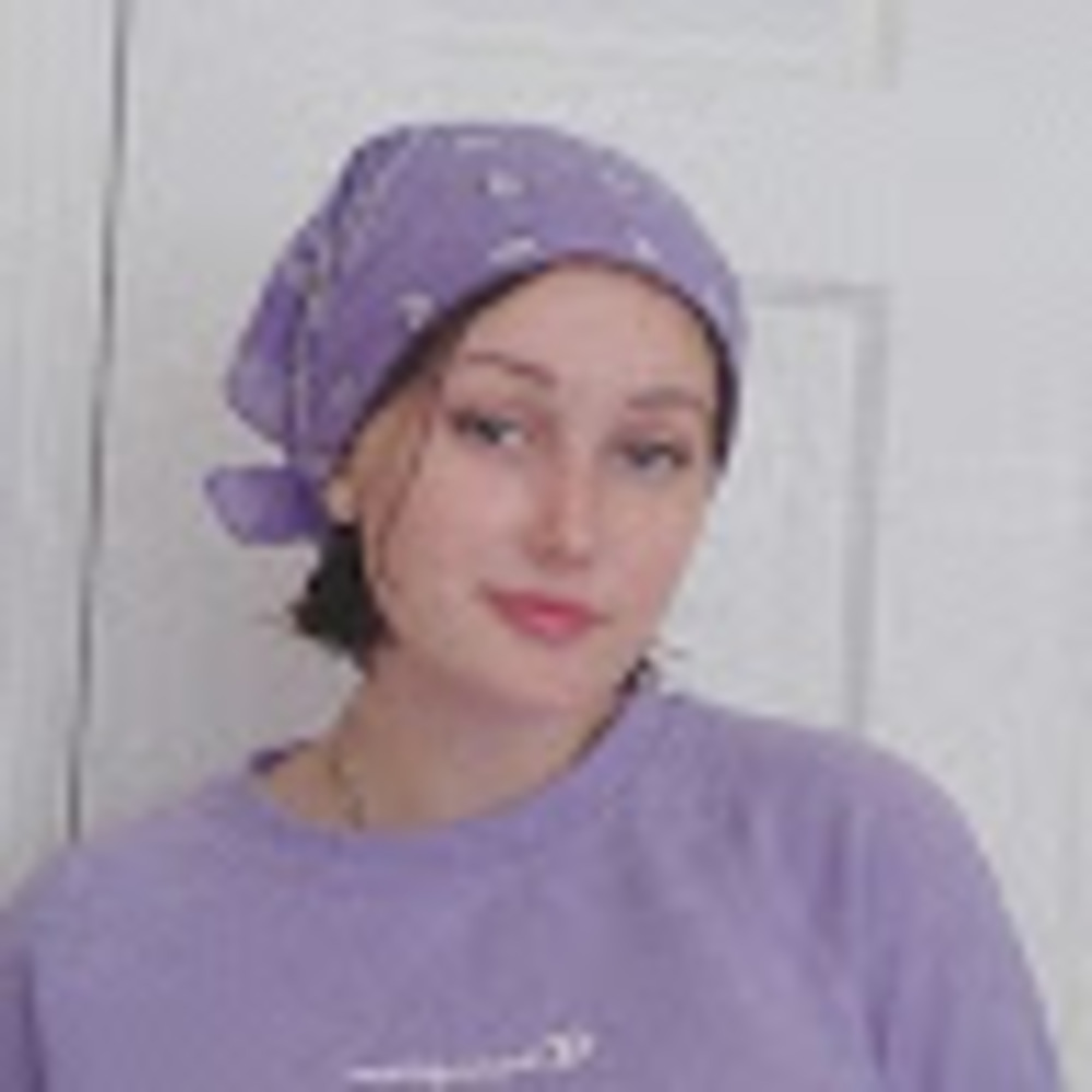 Meet your Posher, Laura